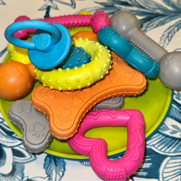 Brand New🦴💓 12 Pack of Pet/Puppy or Small to Medium Sized Dog Chew Toys💓… - Picture 3 of 15